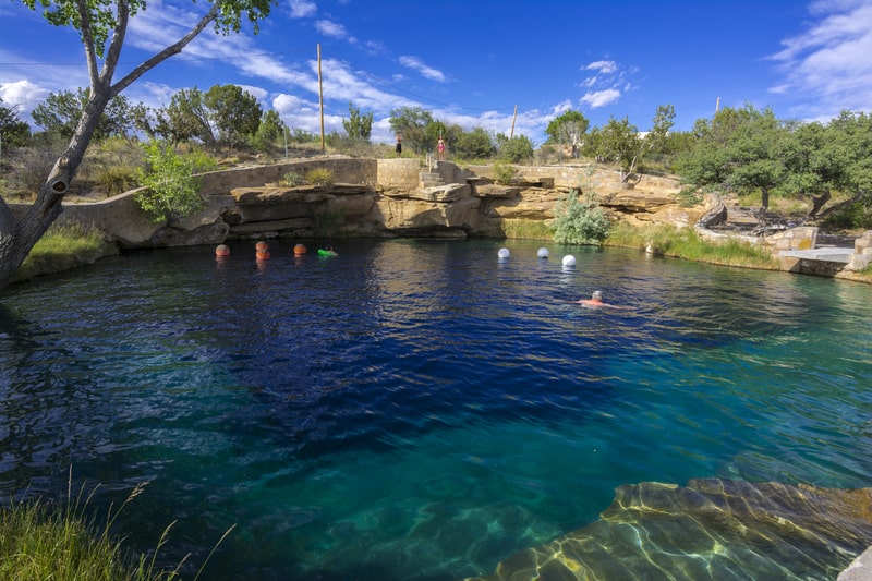Diving at Santa Rosa Blue Hole