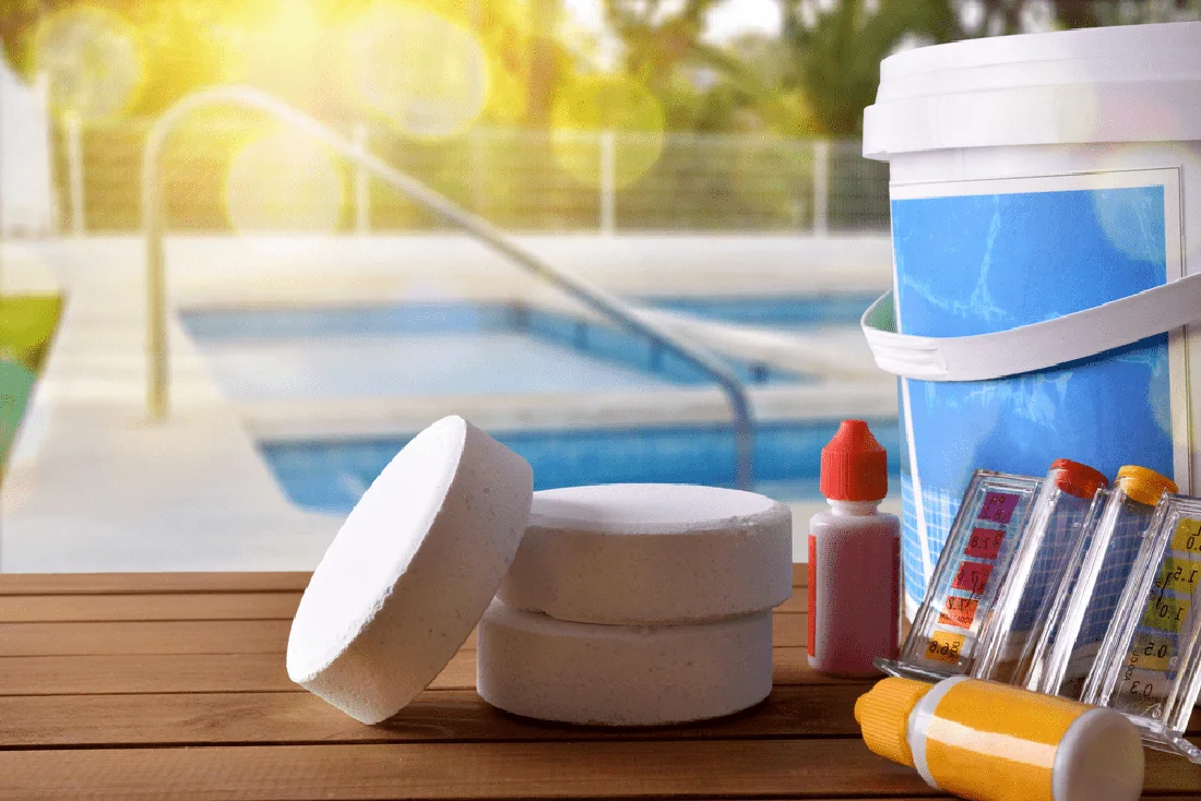 What Kind of Chlorine is Best for Your Pool?