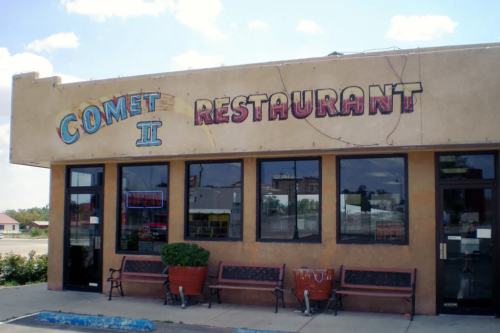 Comet II Drive In & Restaurant
