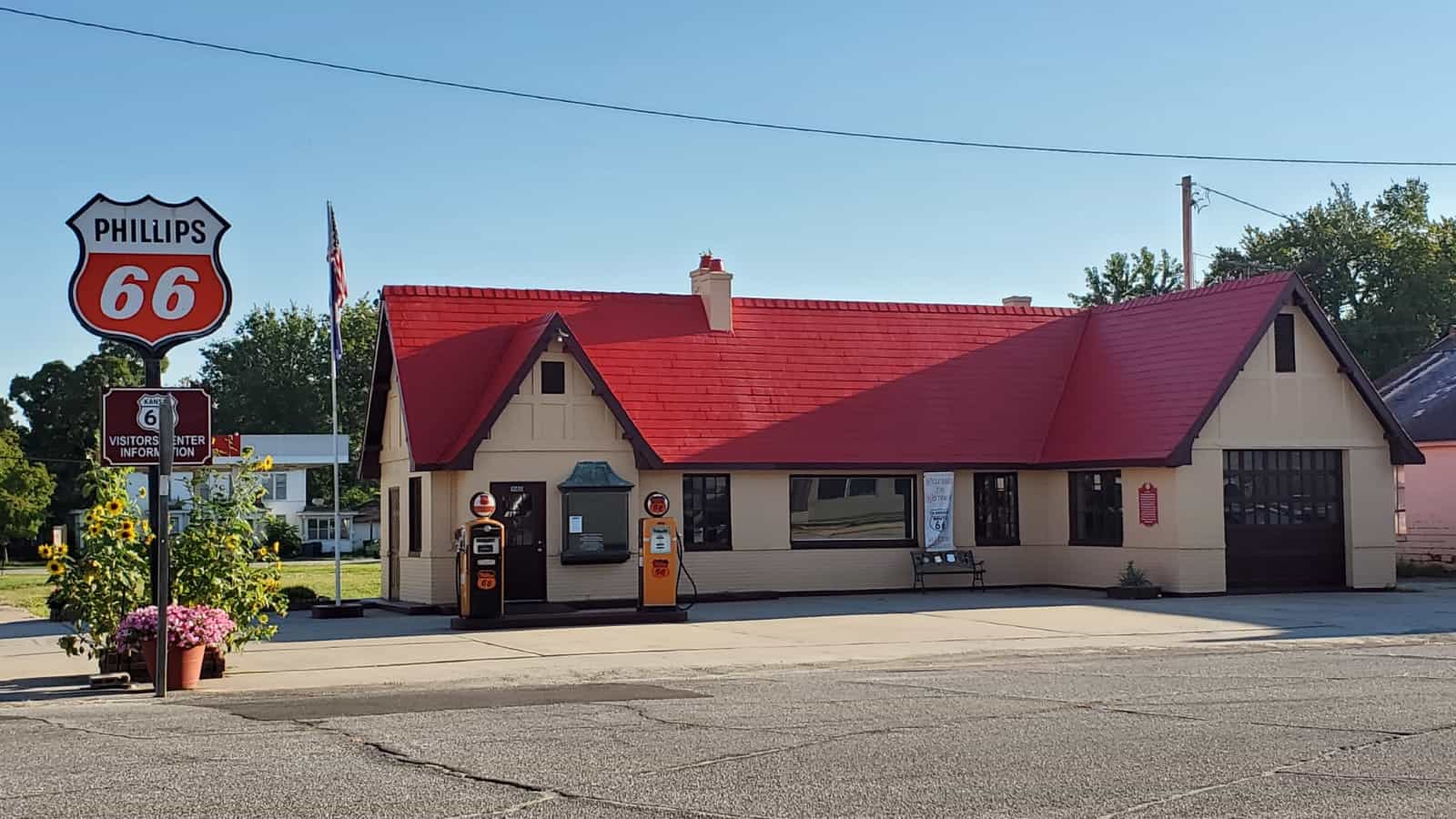 Baxter Springs Vintage Gas Station Stop