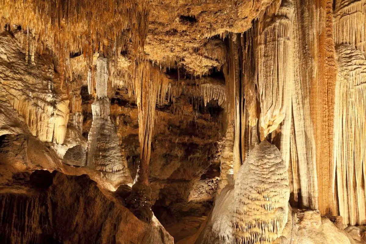 Meramec Caverns, Sullivan