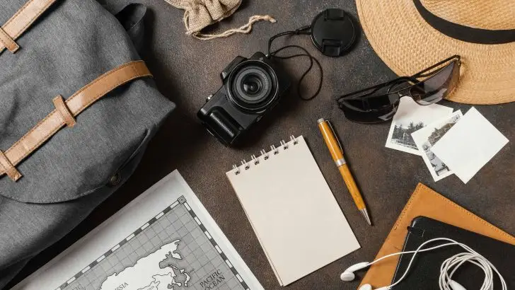 Traveling elements